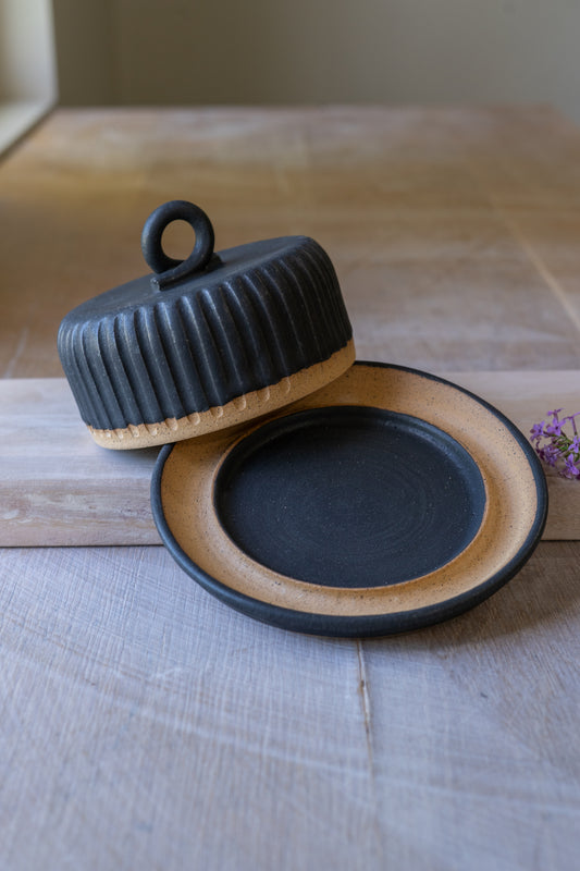 Fluted Butter Dish in Black