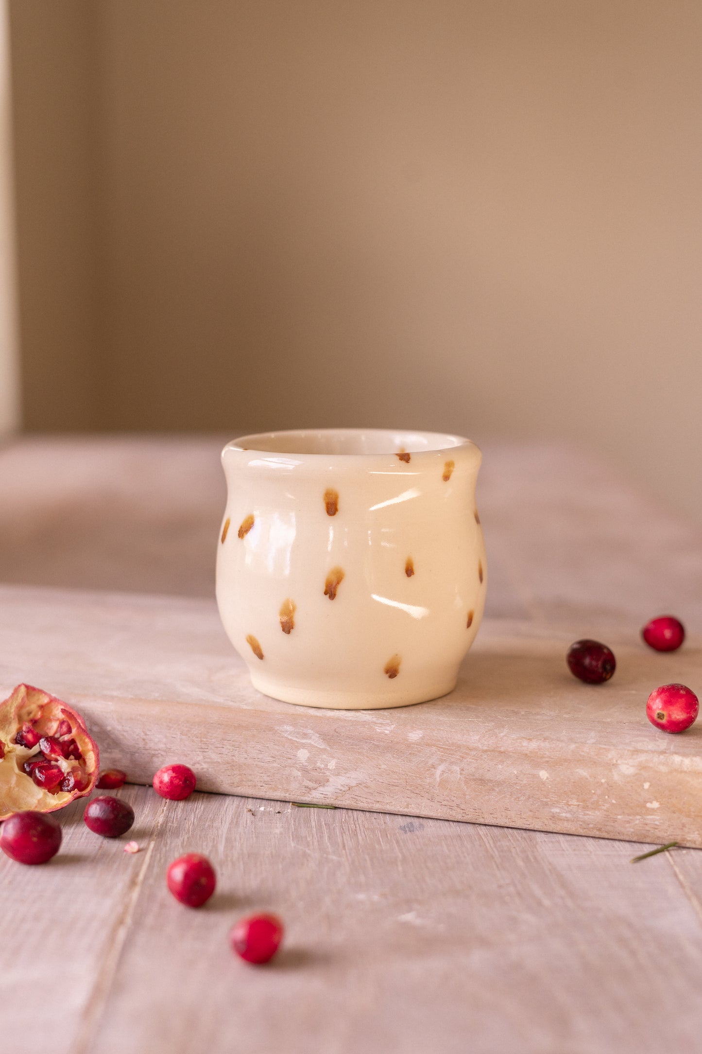 Curvy Cup in Brown Dots